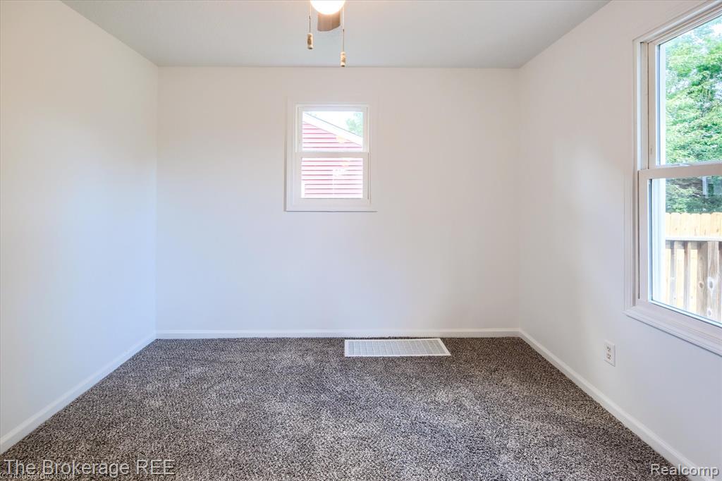 6463 N Dort Highway, Mount Morris, MI 48458 — Photo 19