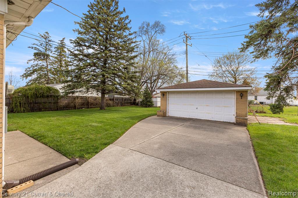 6450 N Lafayette Street, Dearborn Heights, MI 48127 — Photo 31