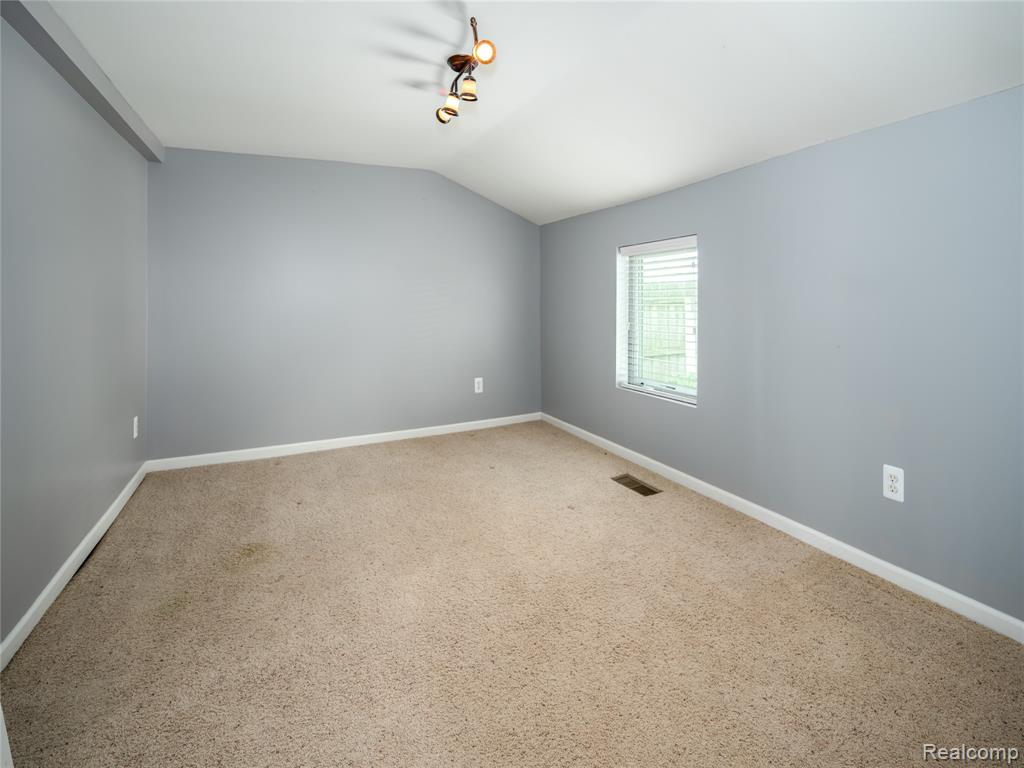 834 Union Street, Port Huron, MI 48060 — Photo 12