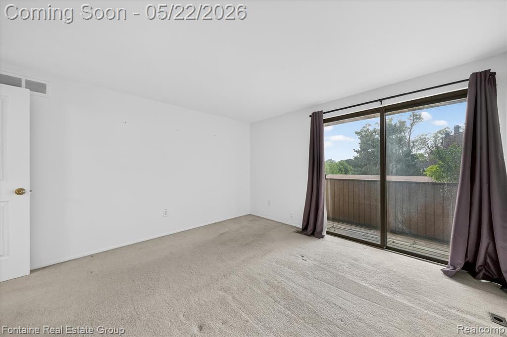 7406 Azalea Court, West Bloomfield, MI — Photo 22