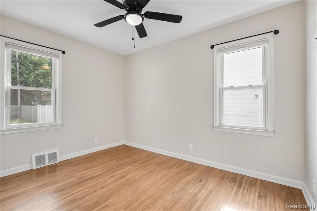 908 Bauman Avenue, Royal Oak, MI 48073 — Photo 5