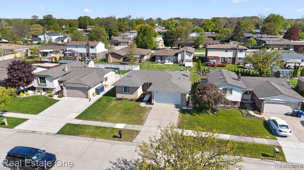 44150 Duchess Drive, Canton, MI 48187 — Photo 52