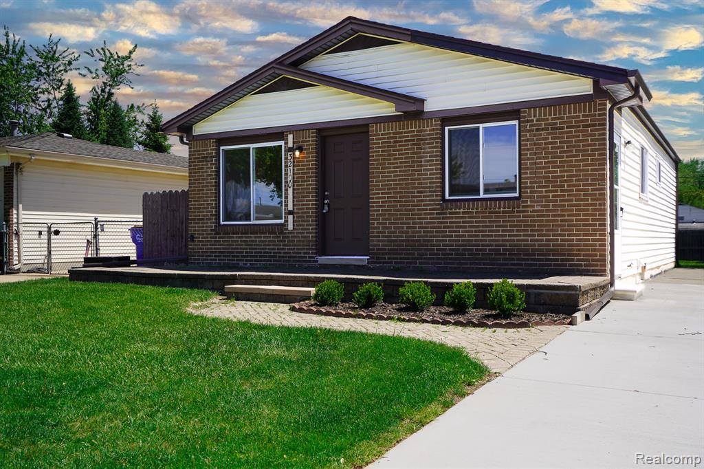 32100 Ruehle Avenue, Warren, MI 48093 — Photo 3
