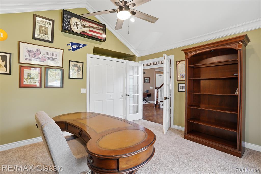 1726 Pondview Lane, Commerce Twp, MI 48382 — Photo 12