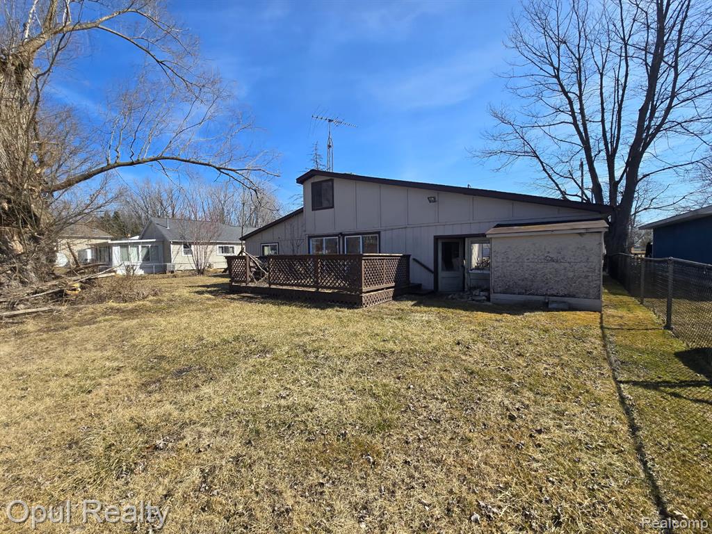 5402 Orchard Drive, East China, MI — Photo 3