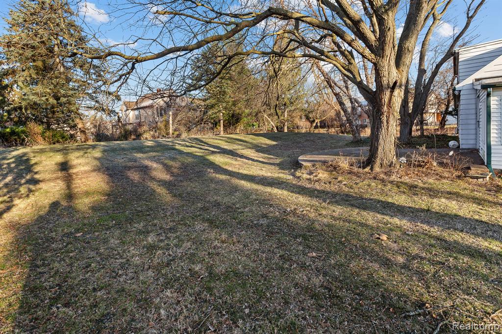 7085 OLD HAGGERTY Road, Canton, MI 48187 — Photo 32