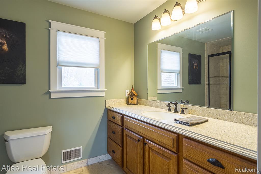 2716 LAKE GEORGE Road, Leonard, MI 48367 — Photo 52