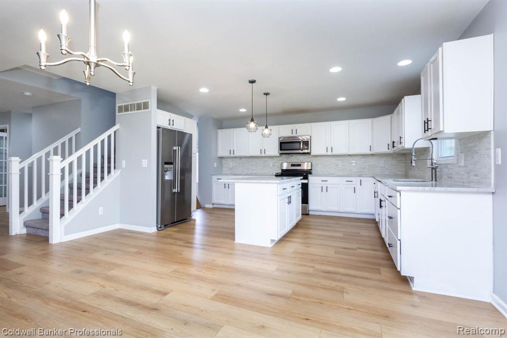 829 N Dorchester Avenue, Royal Oak, MI 48067 — Photo 20