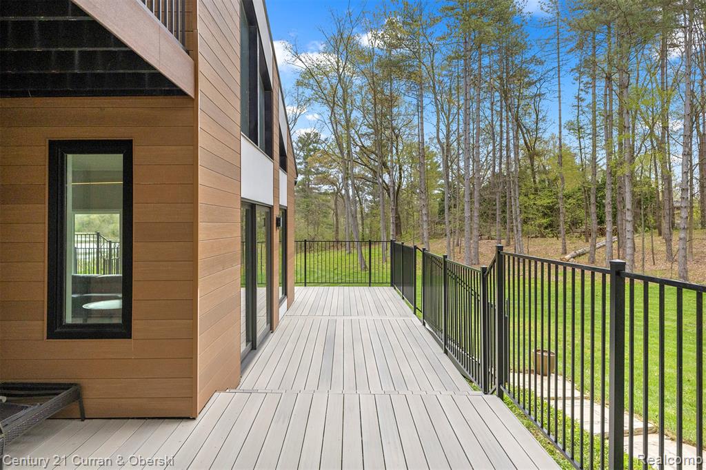 10459 Hyne Road, Brighton, MI 48114 — Photo 51