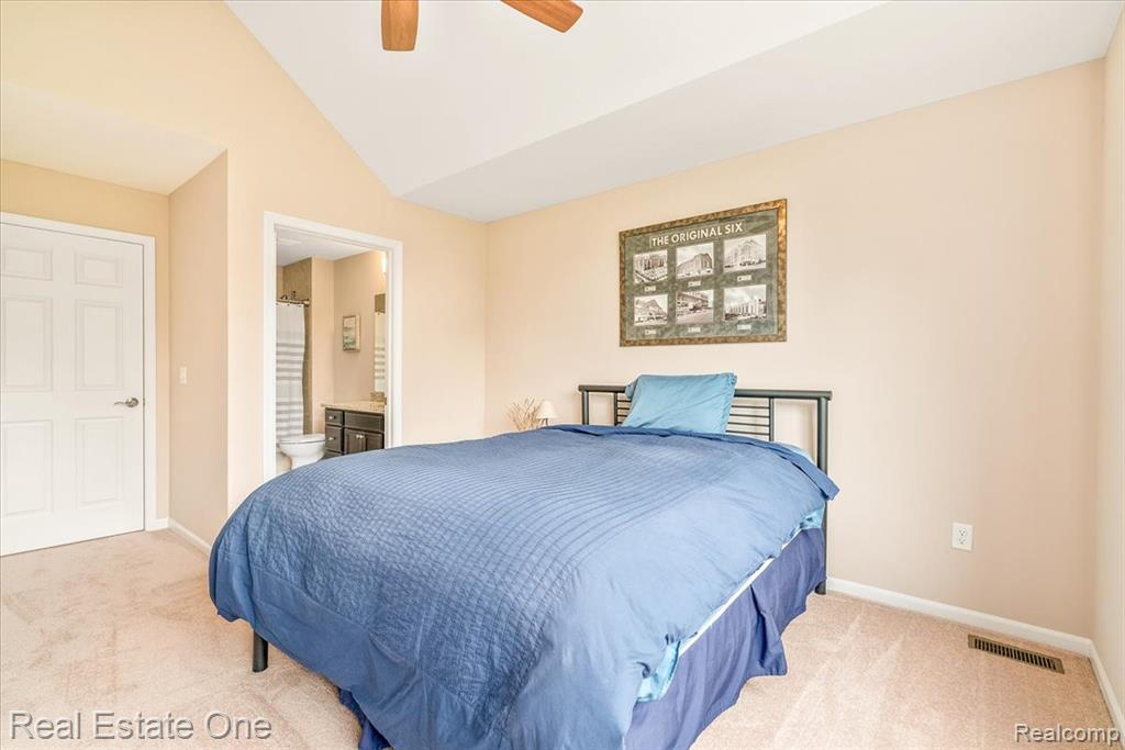 43543 Abbey Circle, Canton, MI 48187 — Photo 37