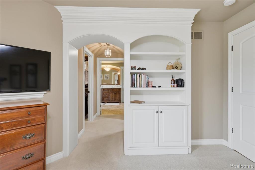 9095 S Saginaw Road, 8, Grand Blanc, MI 48439 — Photo 29