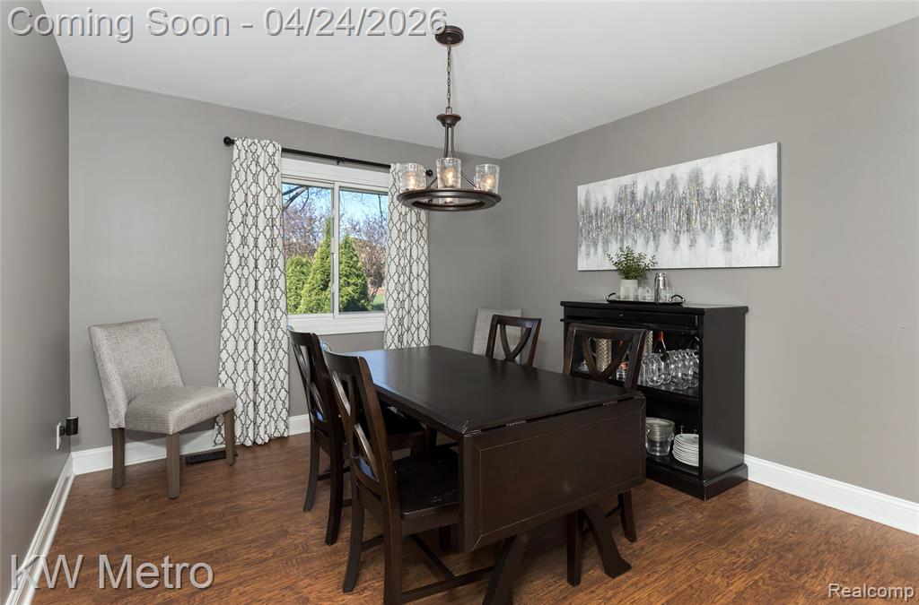 5267 Winchester Drive, Troy, MI 48085 — Photo 8