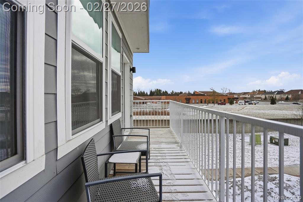 5904 Square Lake Court, Troy, MI 48085 — Photo 24