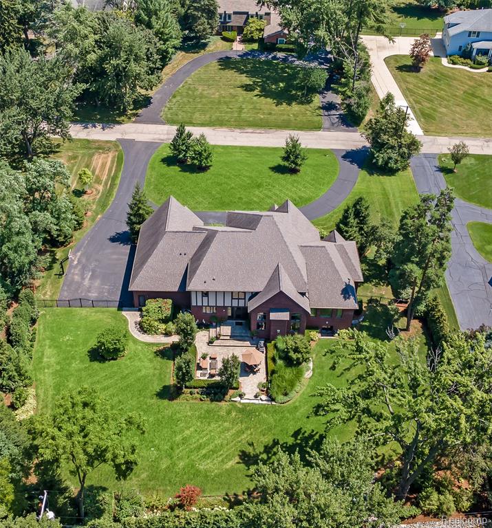 7340 Chula Vista Lane, Bloomfield Hills, MI 48301 — Photo 35