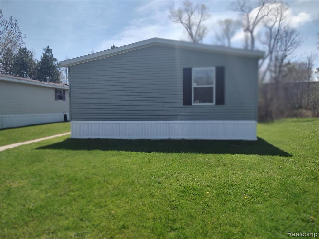 66 Grey Fox Court, Grand Blanc, MI 48439 — Photo 27