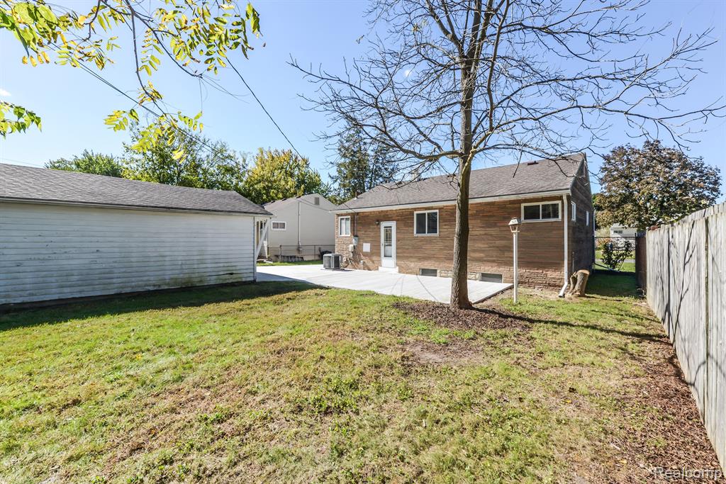 1565 JAY Avenue, Ypsilanti, MI 48198 — Photo 8