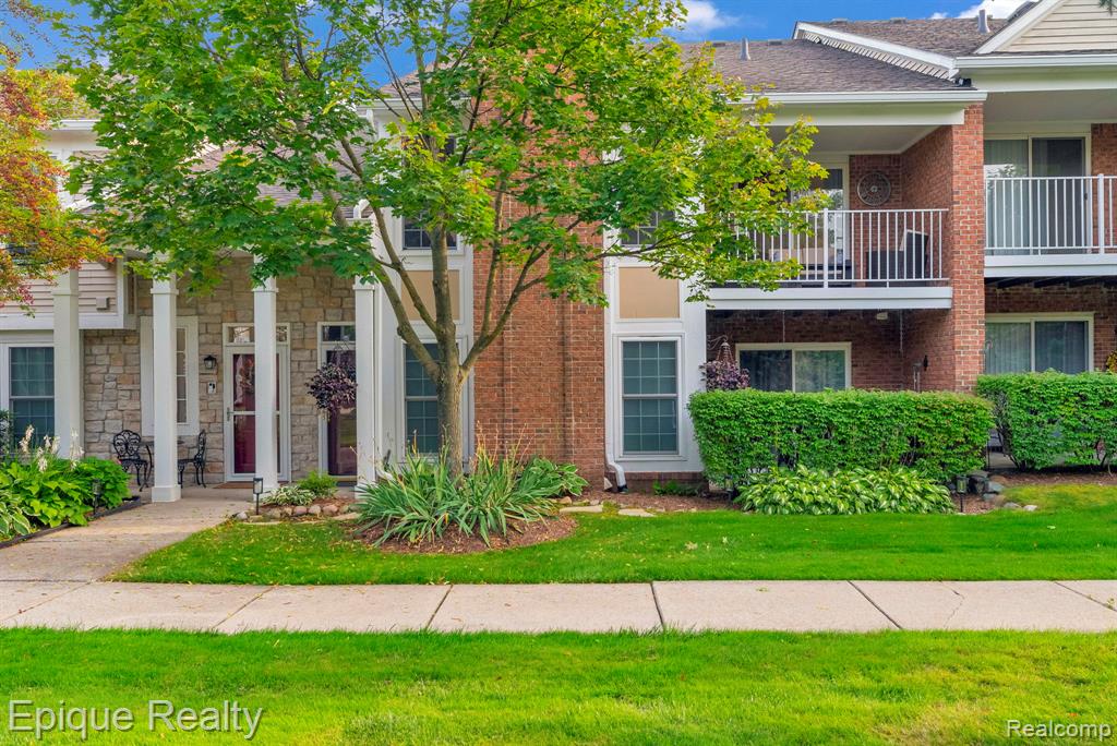 56471 Chesapeake Trail, Shelby Twp, MI 48316 — Photo 33