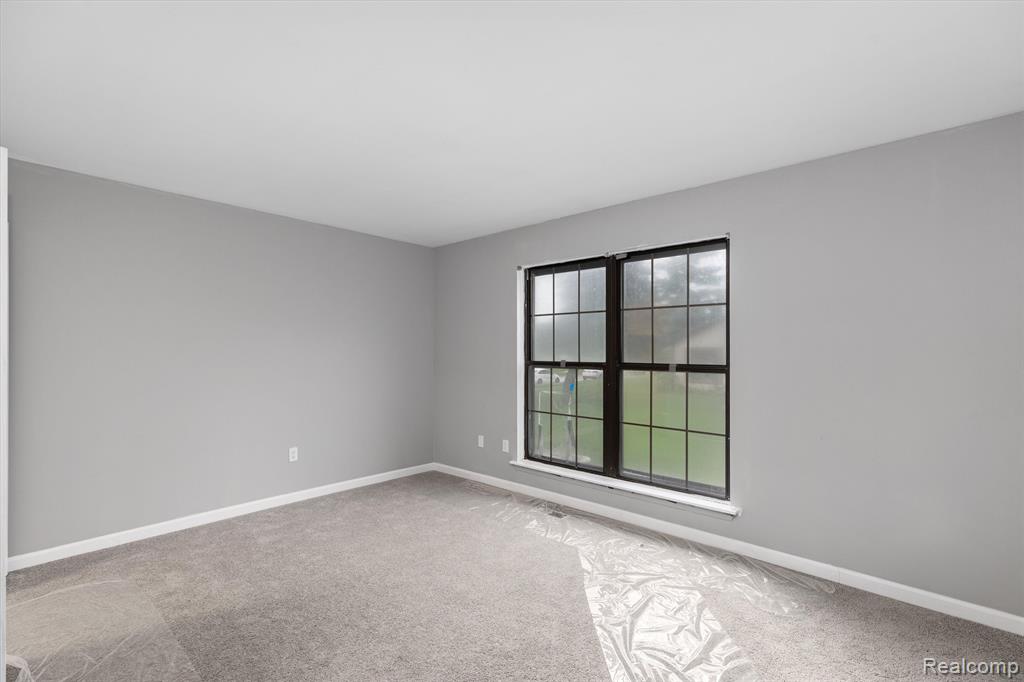40160 NEWPORT Drive, Plymouth, MI 48170 — Photo 16