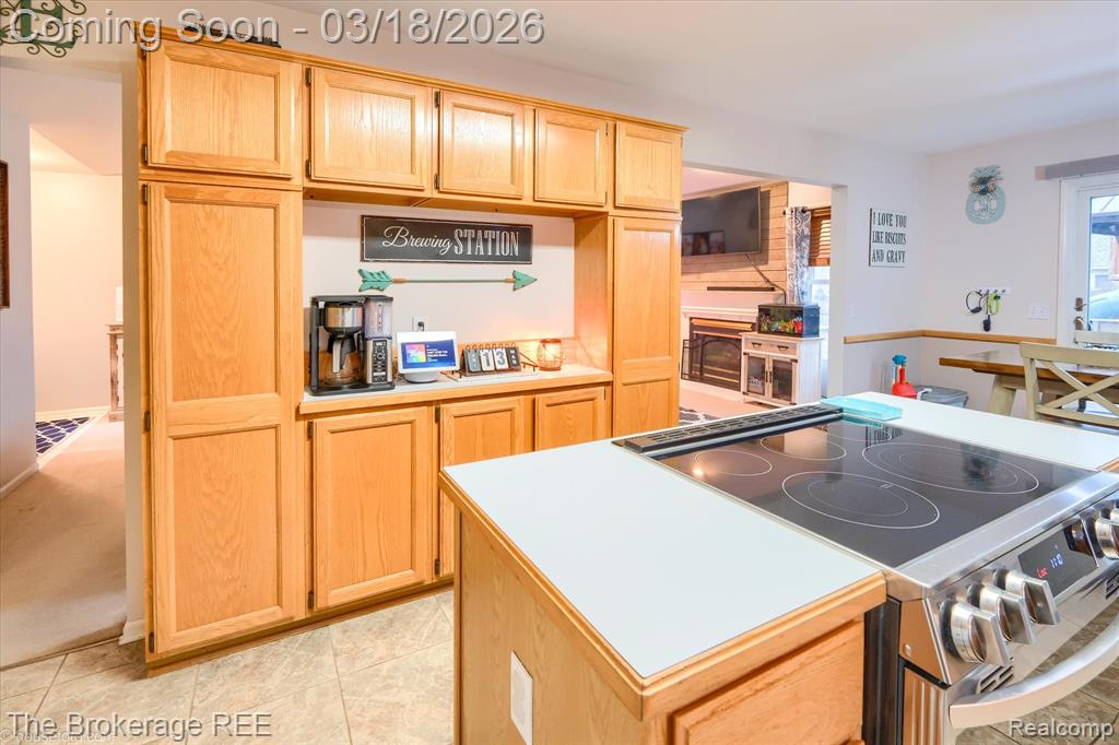 6047 Hearthside Place, Grand Blanc, MI 48439 — Photo 15