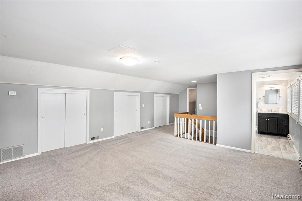 6823 Park Lake Drive, Clarkston, MI — Photo 32