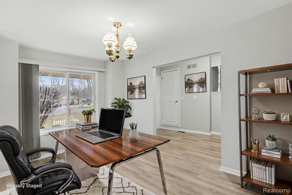 2280 Geyer Court, Lake Orion, MI — Photo 21
