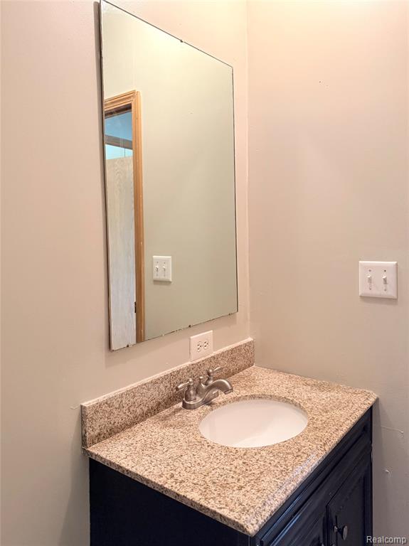 7033 E Mount Morris Road, Otisville, MI 48463 — Photo 18