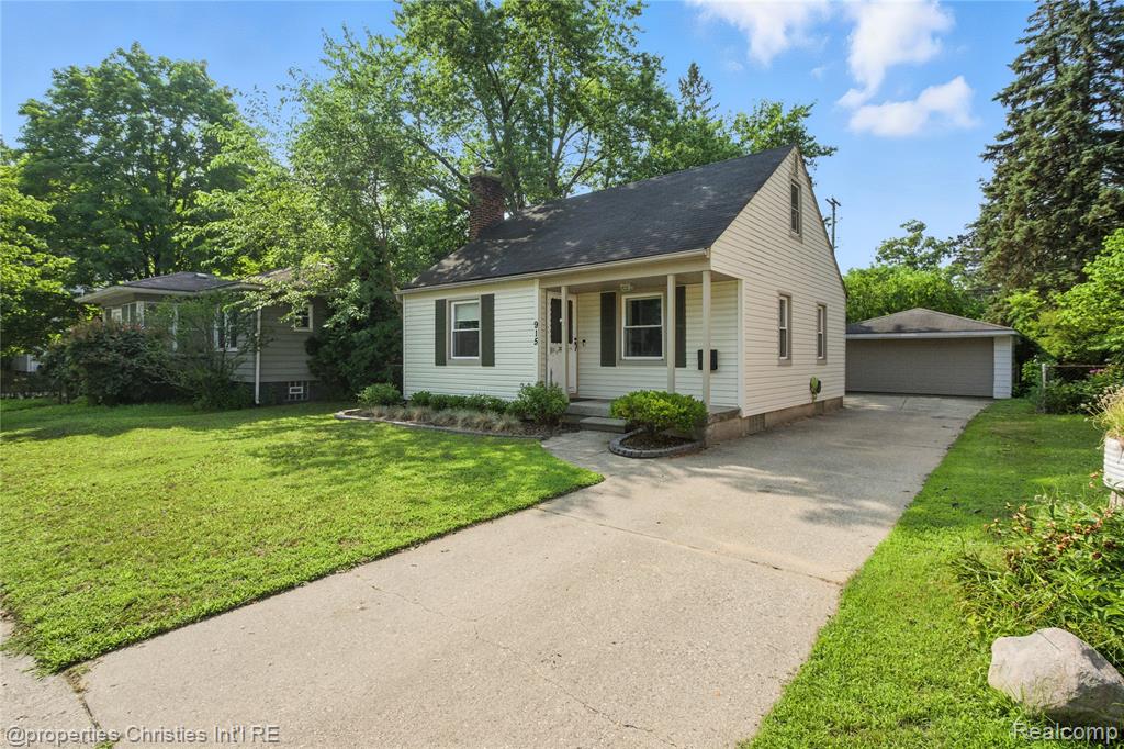 915 W Marshall Street, Ferndale, MI 48220 — Photo 13