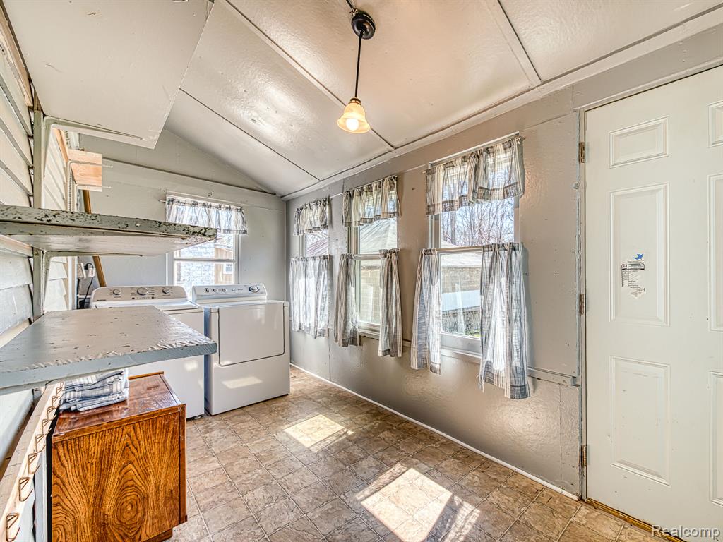 201 Division Street, Hudson, MI 49247 — Photo 27