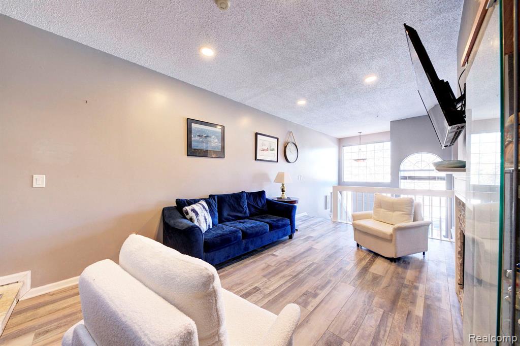 49966 Plymouth Way, Plymouth, MI 48170 — Photo 9