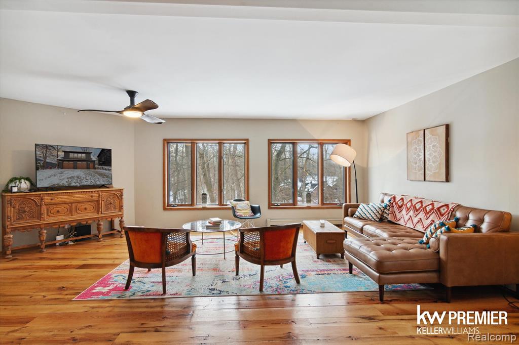 897 Annie Lang Drive, Milford, MI 48381 — Photo 8