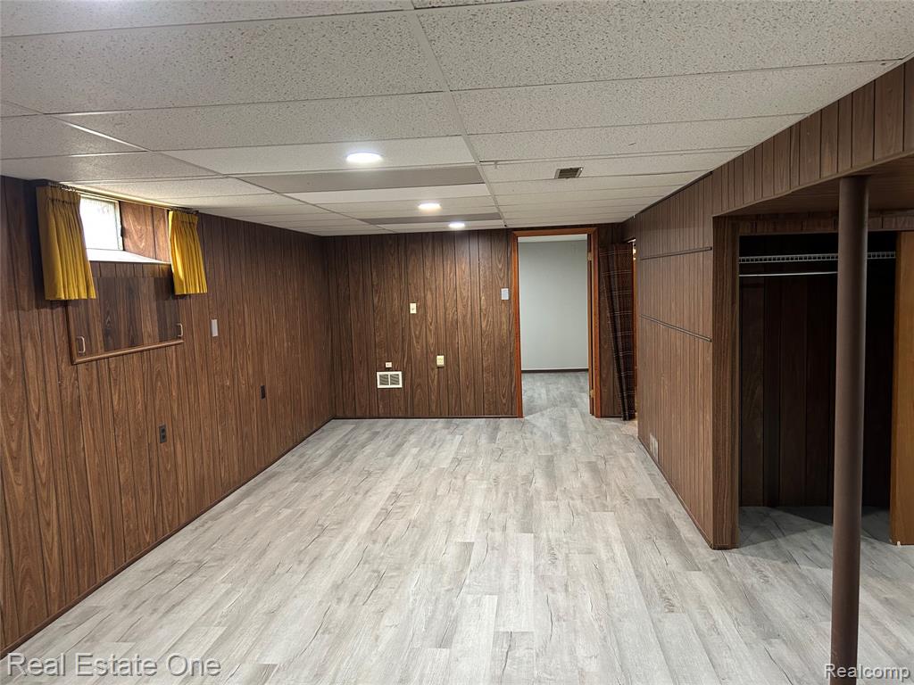 669 Highland Avenue, Lincoln Park, MI 48146 — Photo 21