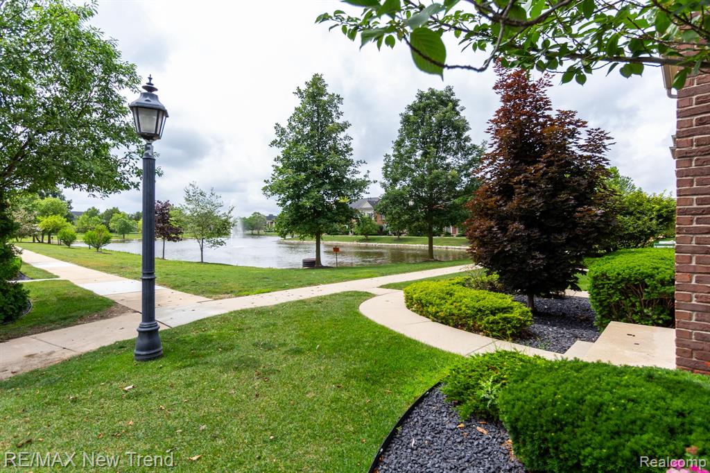 45929 GRAYSTONE Lane, Canton, MI 48187 — Photo 2