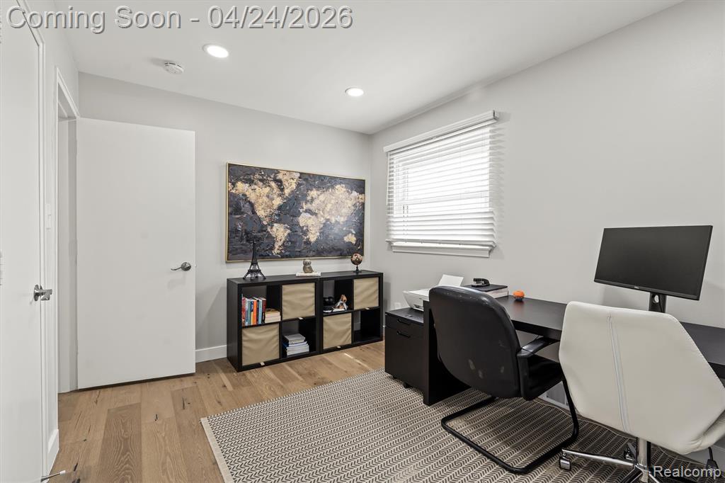 31681 Lamar Drive, Farmington, MI 48336 — Photo 20