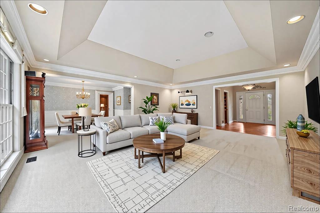 9856 Rattalee Lake Road, Clarkston, MI 48348 — Photo 9