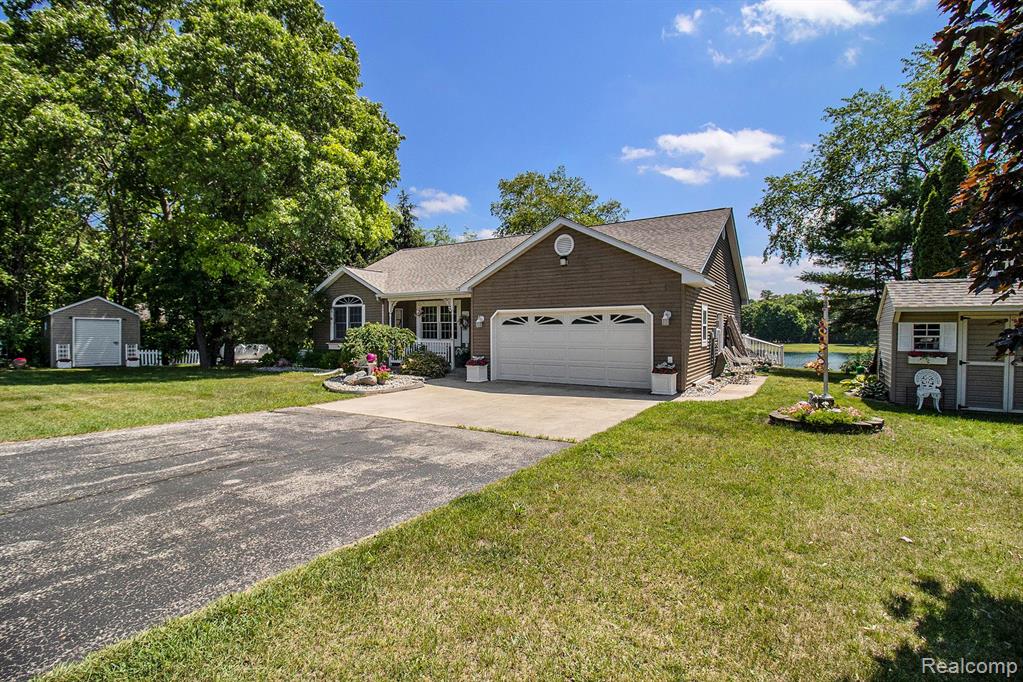 4244 S 198TH Avenue, Hesperia, MI 49421 — Photo 2