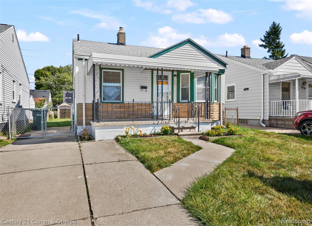582 Mill Street, Lincoln Park, MI 48146 — Photo 2