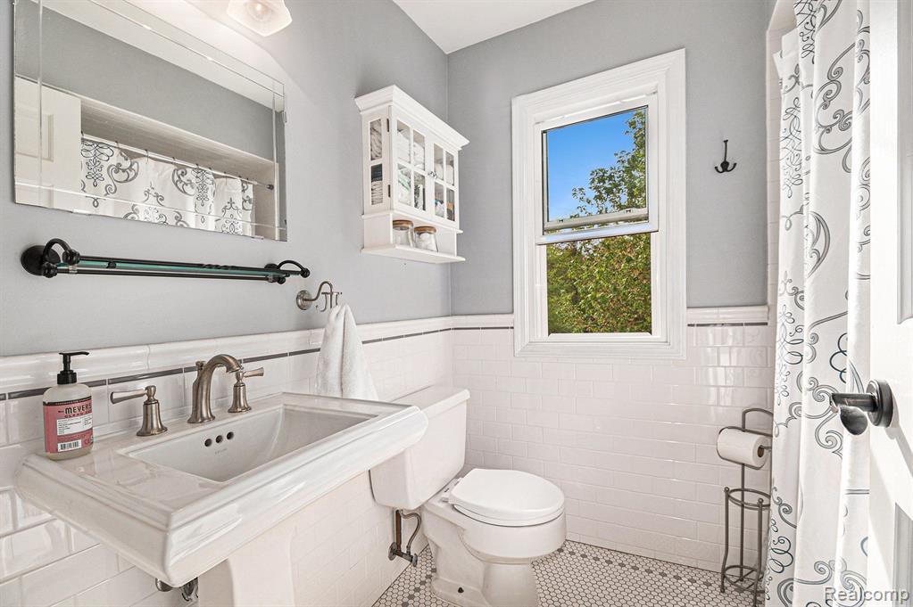 6457 Grand Circle Drive, Brighton, MI 48116 — Photo 20