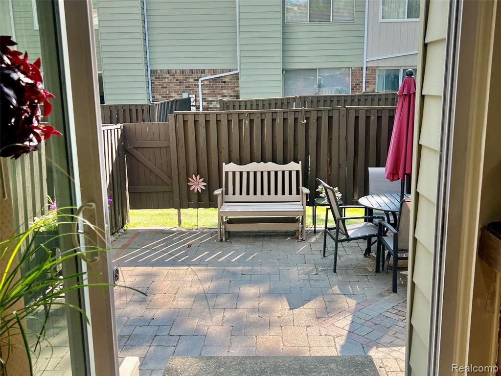 1834 Wickham Street, Royal Oak, MI 48073 — Photo 22