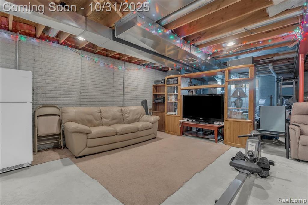 4303 Conifer Lane, Port Huron, MI 48060 — Photo 27