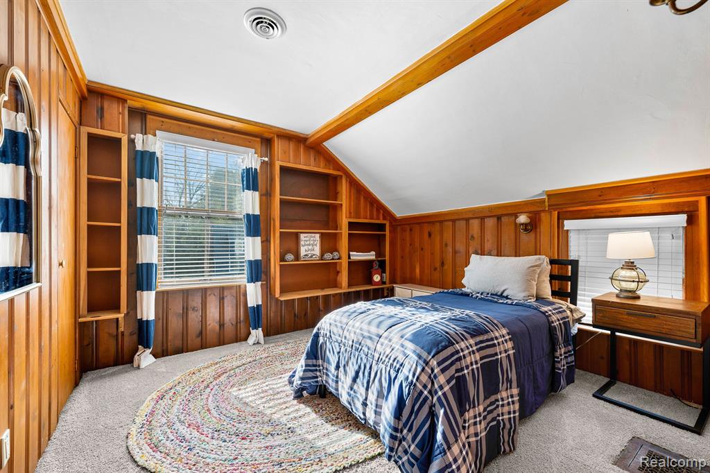 397 KERCHEVAL Avenue, Grosse Pointe Farms, MI 48236 — Photo 40