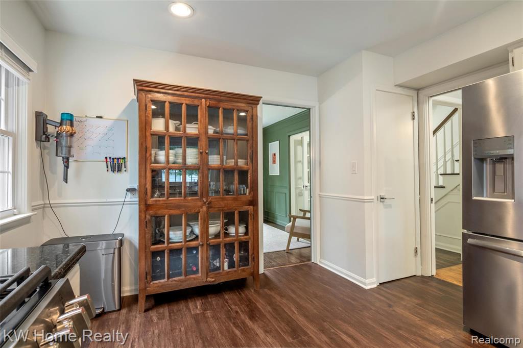 595 Kimberly Street, Birmingham, MI 48009 — Photo 11