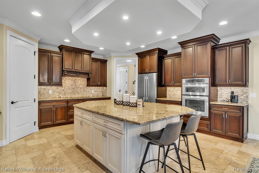 21080 Maybury Park Drive, Northville, MI 48167 — Photo 31