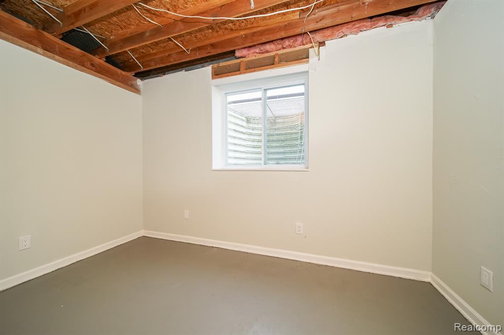 4865 Huston Drive, Lake Orion, MI — Photo 54