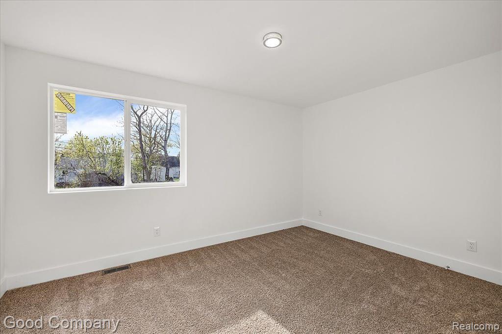 494 BLOOMFIELD Avenue, Pontiac, MI 48341 — Photo 24