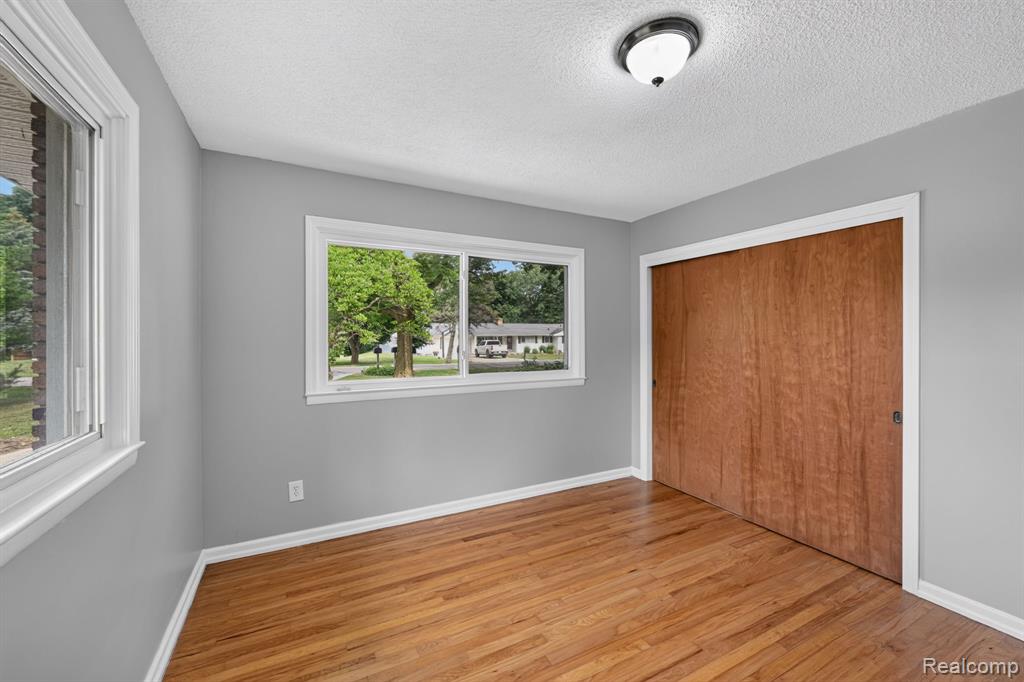 4877 Orchard Lane, Owosso, MI 48867 — Photo 46