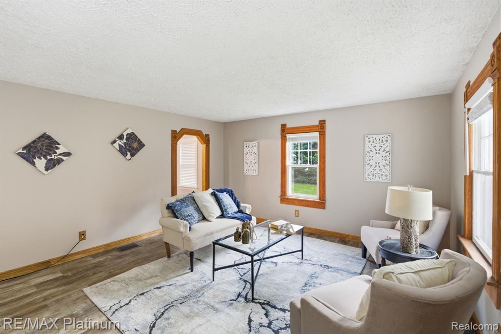 5315 E Allen Road, Webberville, MI 48892 — Photo 3