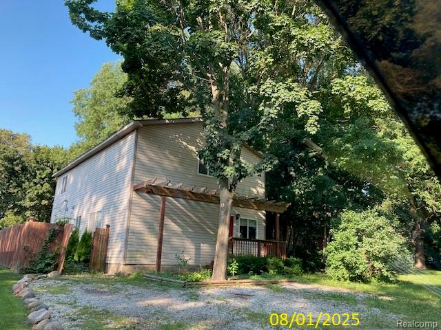 8548 Country Club Drive, Pinckney, MI 48169 — front exterior