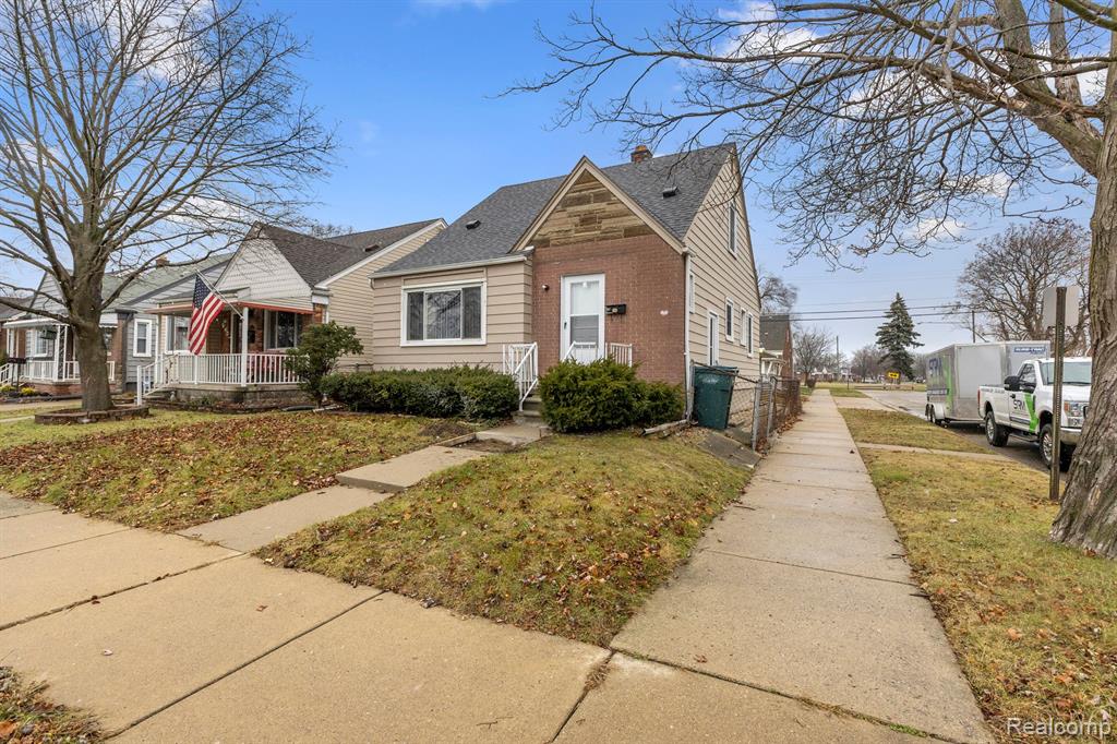 908 STEWART Avenue, Lincoln Park, MI 48146 — Photo 2