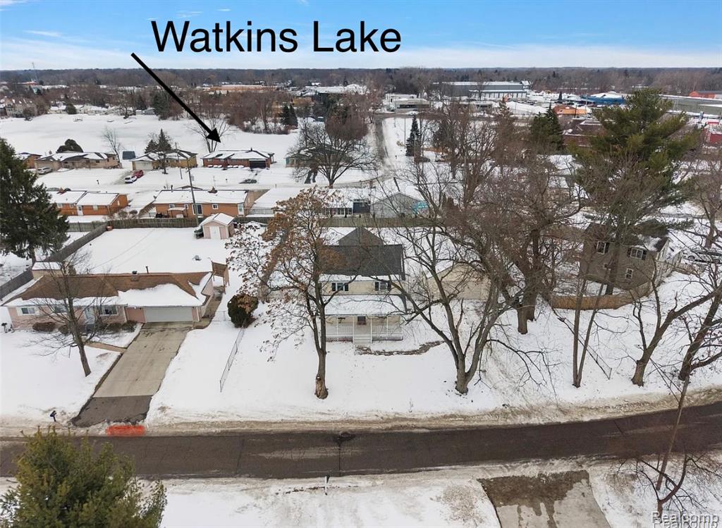 4755 Forest Avenue, Waterford, MI 48328 — Photo 12