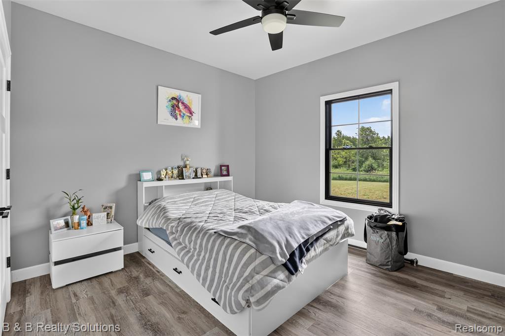6204 Fish Lake Road, North Branch, MI 48461 — Photo 38